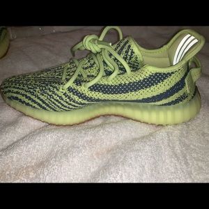 Yeezy 350.